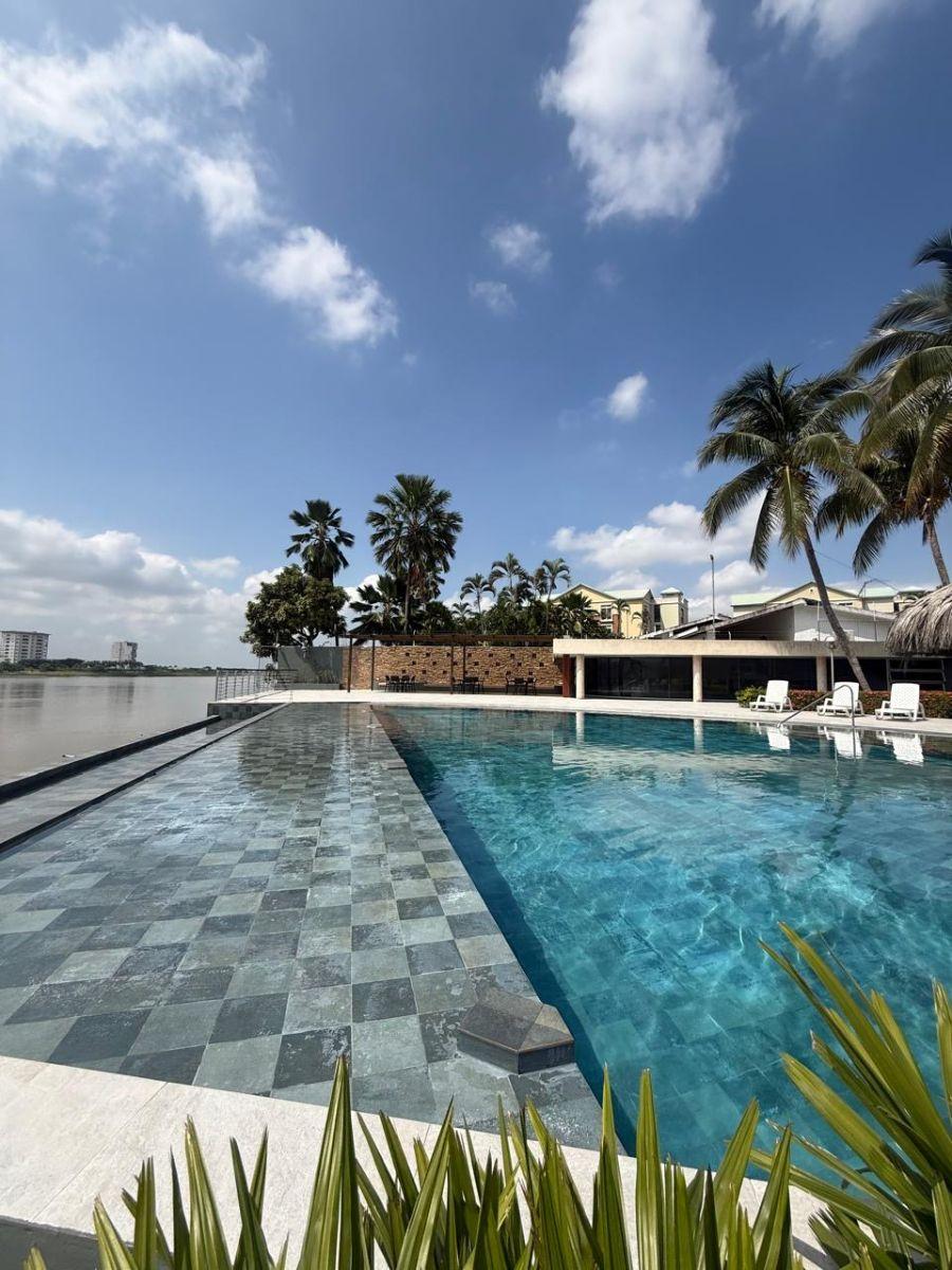 Departamento en Venta con Espectacular Vista Al Río, Guayas — imagen 8