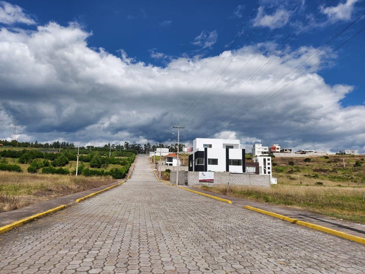 Terrenos de 400 m² y 450 m² con Vista Espectacular a Los Pichinchas Alangasi — imagen 9