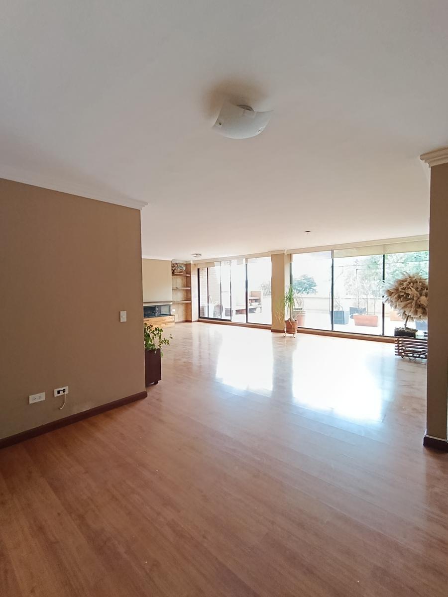 Vendo Expectacular Departamento3 Dorm. con Terraza 85 m² Parqueos 2 — imagen 6