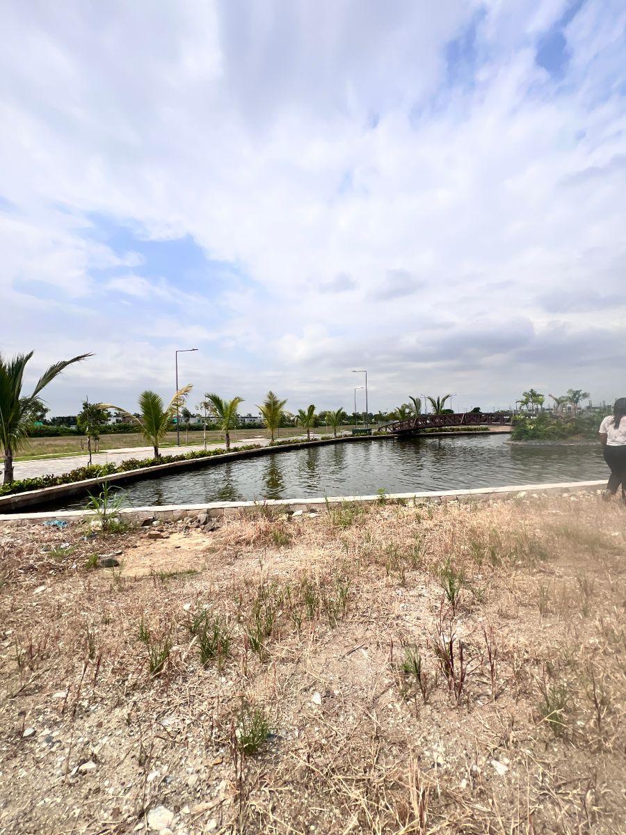 En Venta Lindo Terreno Esquinero Al Canal en “moriah” Isla Mocoli ", Samborondon Km. 6 - 600 m², Guayas — imagen 8