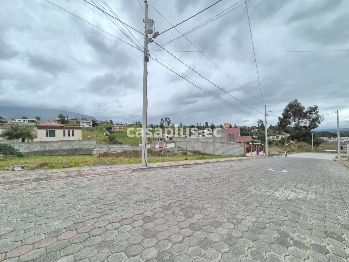 Terreno en Venta Sector Tiobamba Sur en Latacunga, Cotopaxi — imagen 9