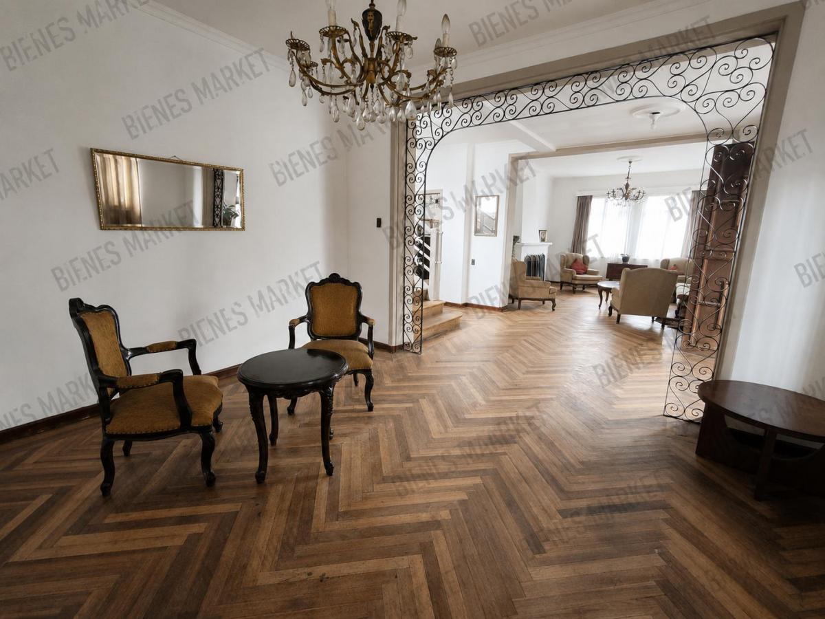 Casa de Venta Para Sector Comercial en La Floresta Considerada Patrimonio Nacional — imagen 6