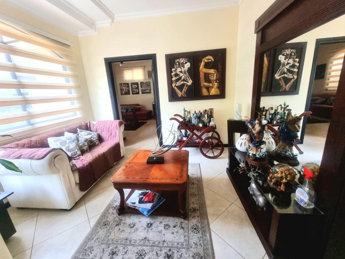 Casa en Venta, Urb. Estancias del Rio, Samborondon, Guayas — imagen 9