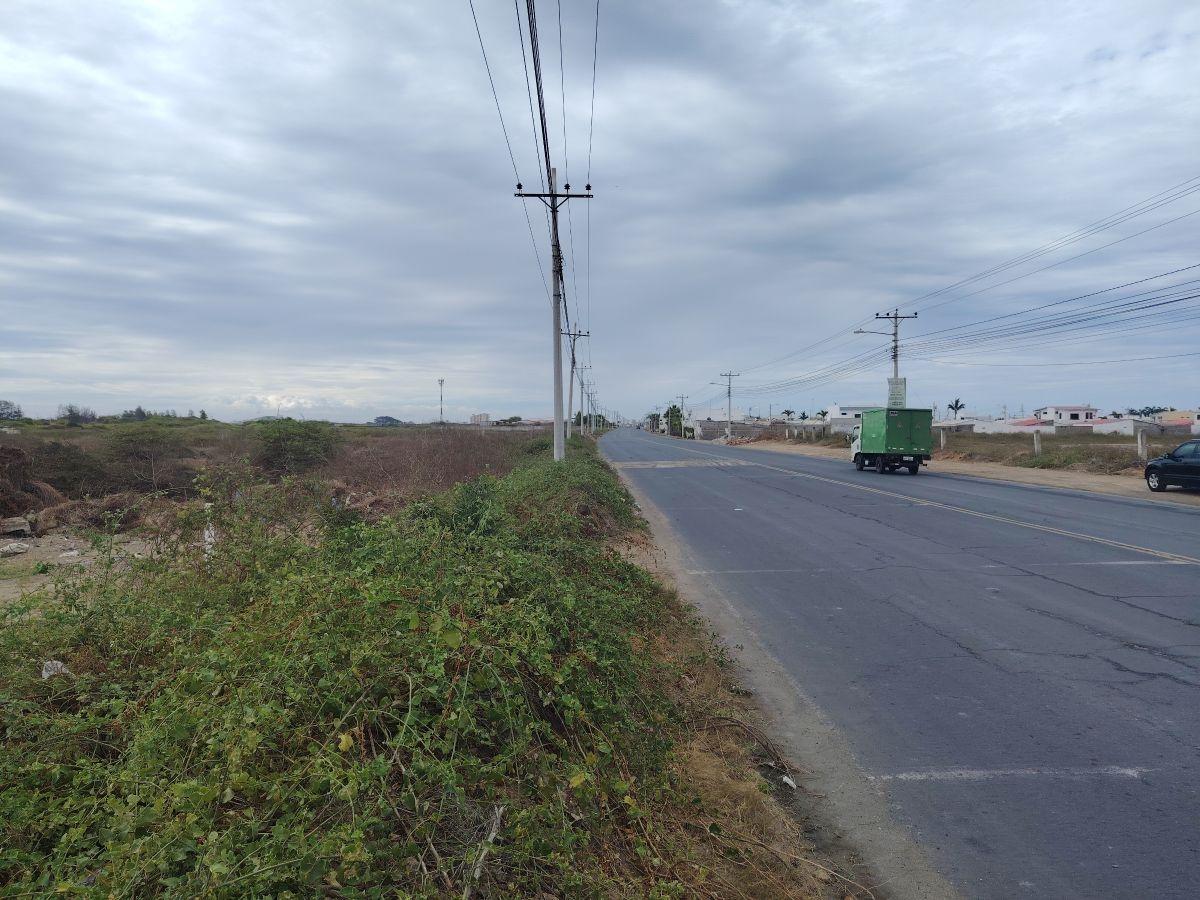 Vendo Terreno Esquinero de 1500 m² en La Via Principal de Punta Carnero Salinas — imagen 10