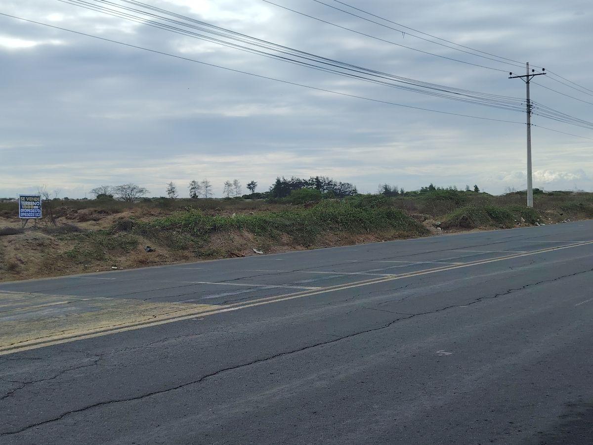 Vendo Terreno Esquinero de 1500 m² en La Via Principal de Punta Carnero Salinas — imagen 6