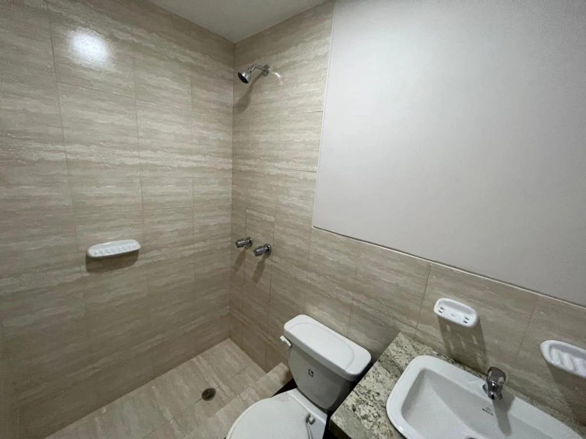 Departamento de Venta en Manta Zona Centro Gr, Manabí — imagen 2