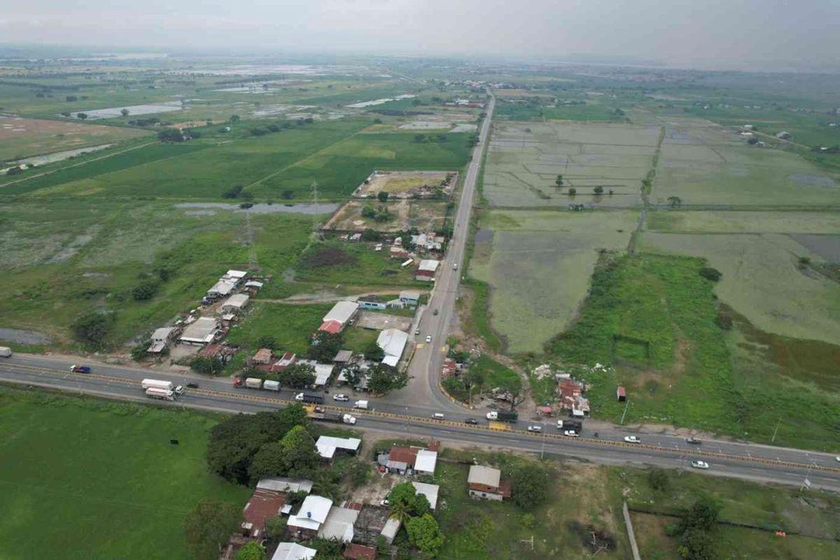 Hectarea Comercial Industrial Institucional A. Blum, Guayas — imagen 7