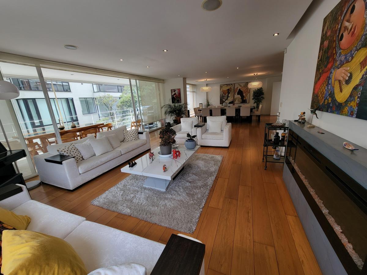 Departamento Amoblado de Venta en El Sector Quito Tenis de 325 m con Terraza Privada — imagen 10