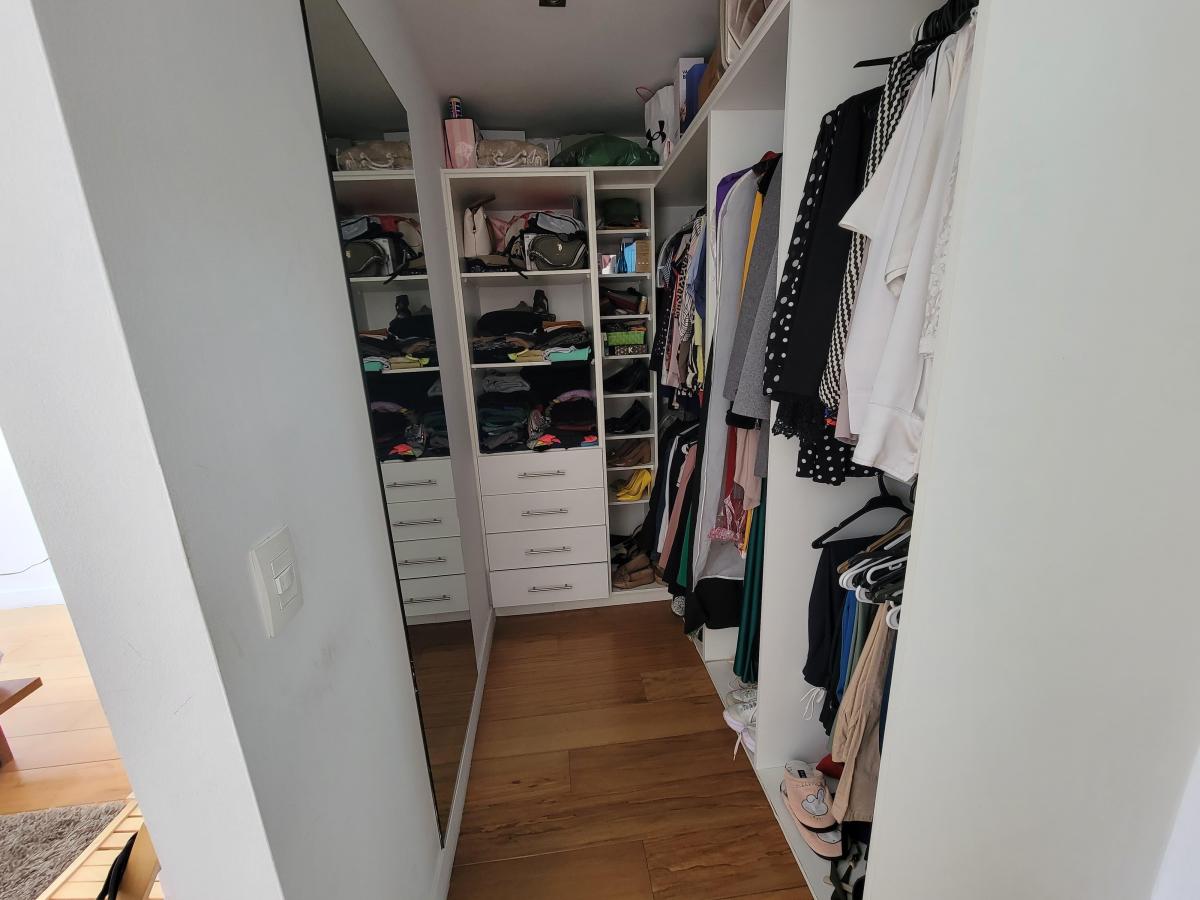 Departamento Amoblado de Venta en El Sector Quito Tenis de 325 m con Terraza Privada — imagen 7