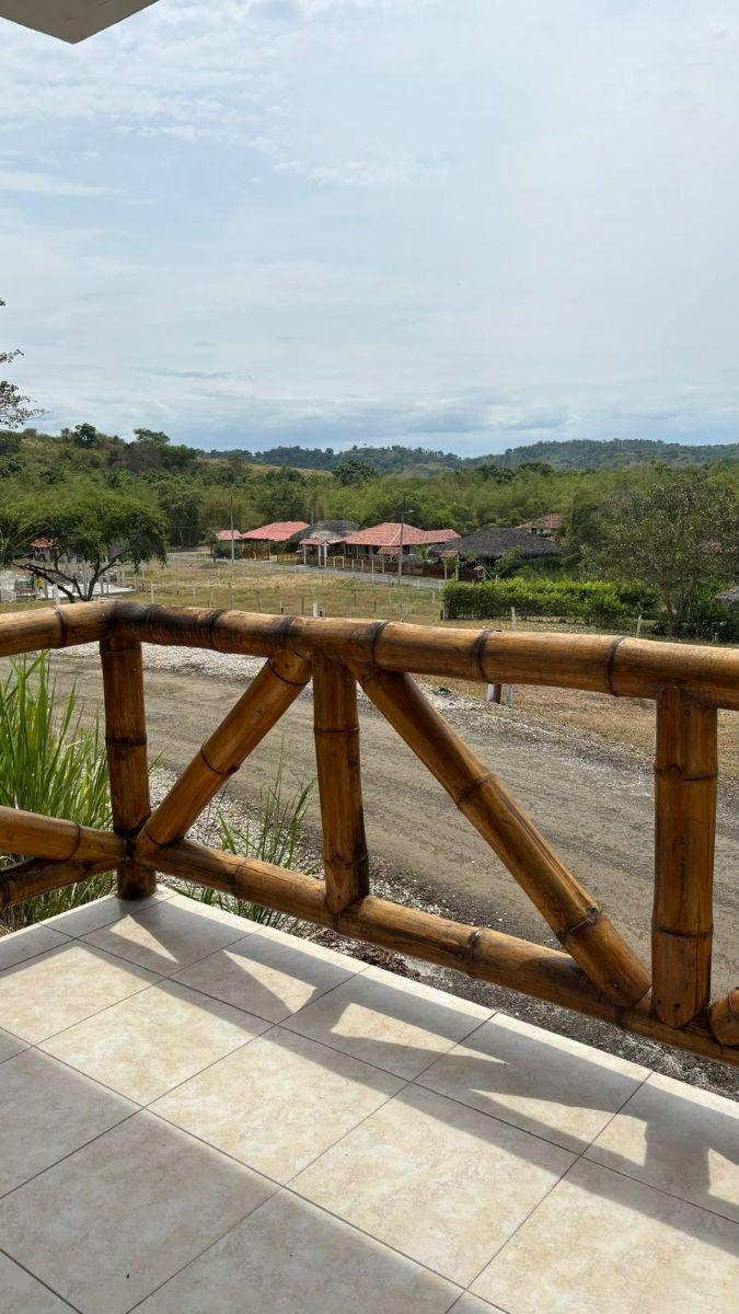 Casa en Venta en Olón Esquinera Amoblada con Vista Al Mar — imagen 6