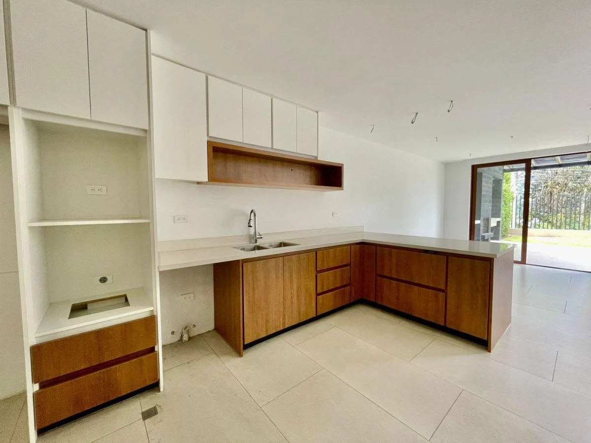Casa Townhouse de Venta en Cumbaya Sector San Patricio — imagen 9