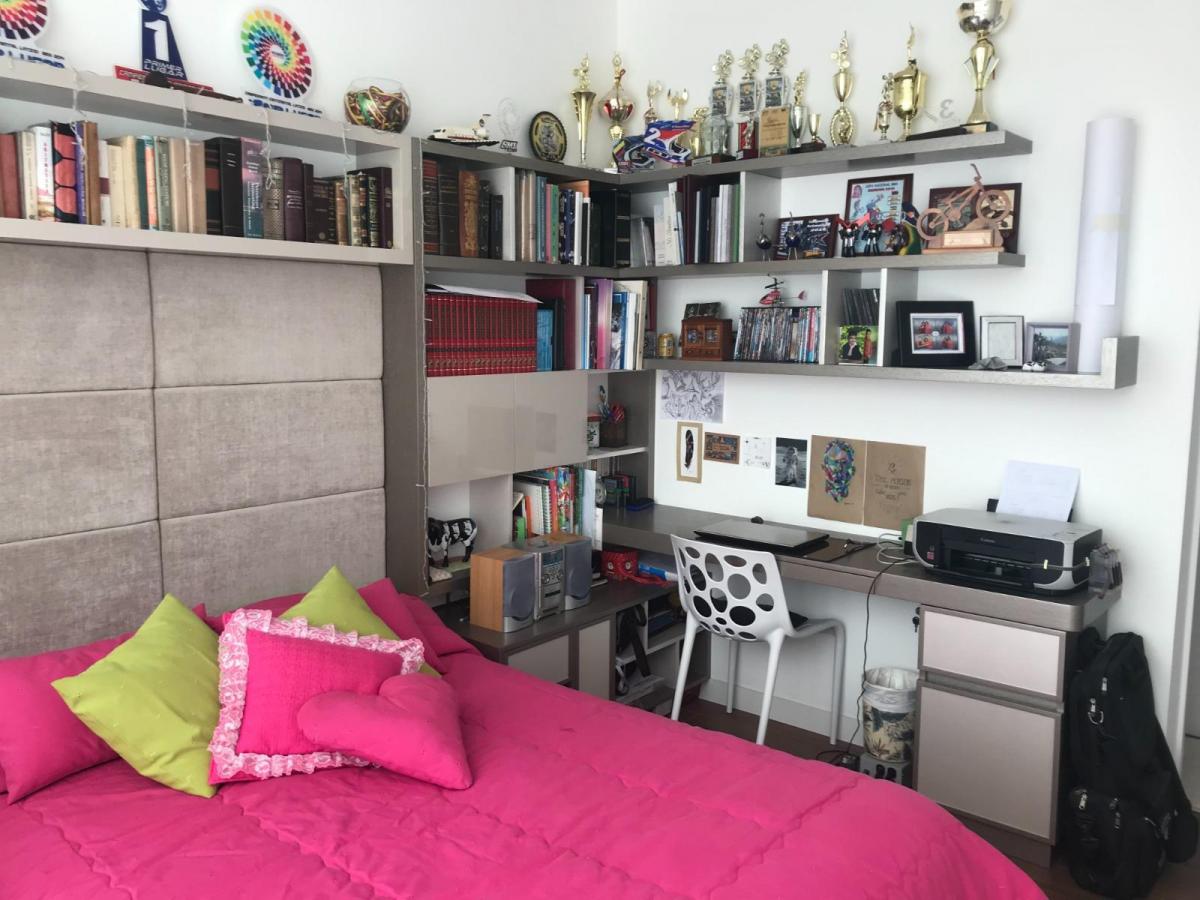 Vendo Departamento de Tres Dorm. en Yoo Cumbaya — imagen 3