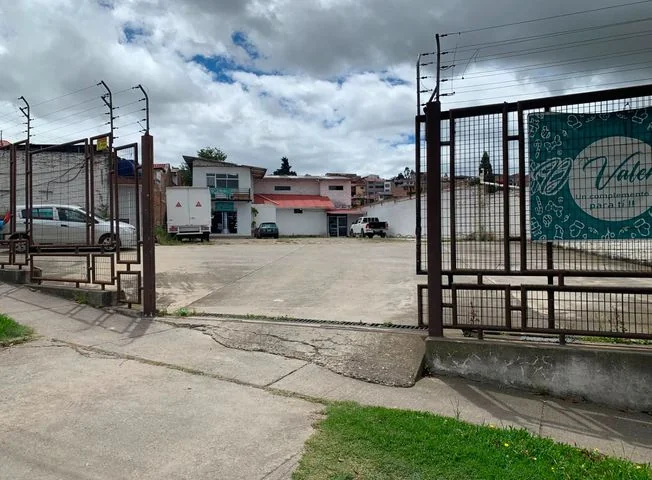 Terreno en venta en Bellavista — imagen 1