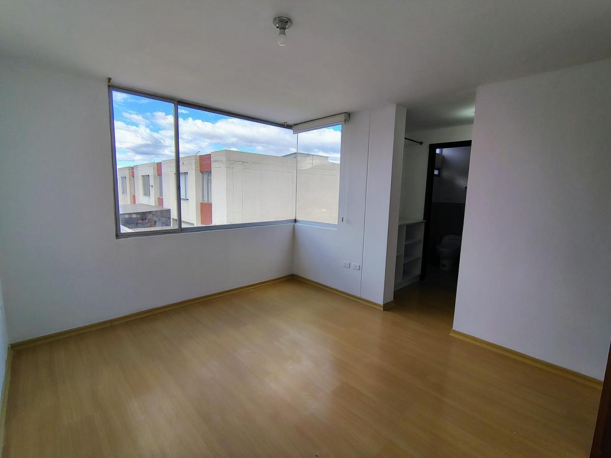 Casa de Venta en Conocoto Urbanización Santa Luz II — imagen 3
