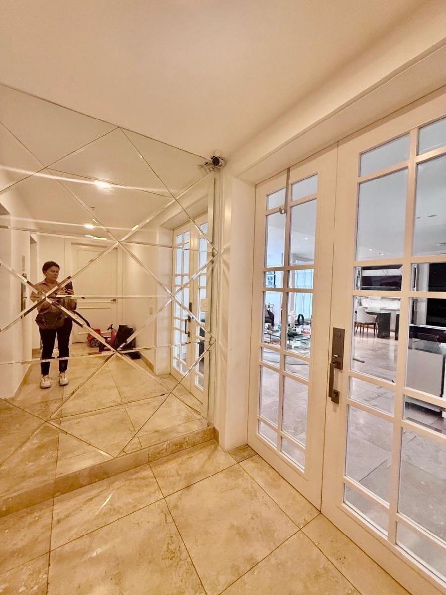 Mocoli Blue Bay Departamento Vista Al Rio Planta Baja en Venta, Guayas — imagen 4