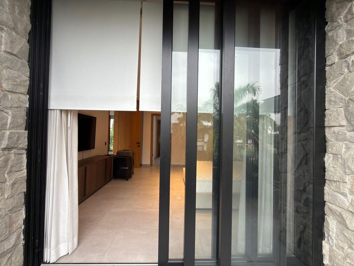 Isla del Rio - Isla Mocoli - Majestuosa Casa con Piscina en Venta!, Guayas — imagen 7