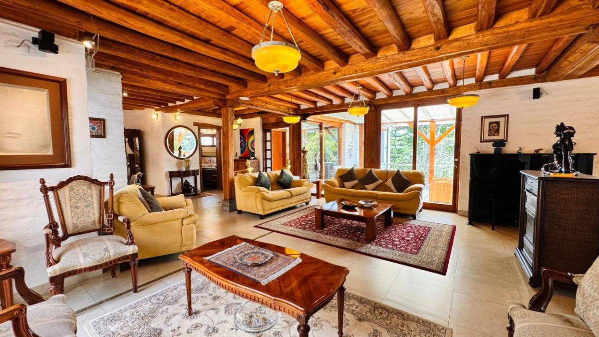 Venta de Casa Cumbaya Mas Terreno Dentro de Urbanizacion — imagen 4
