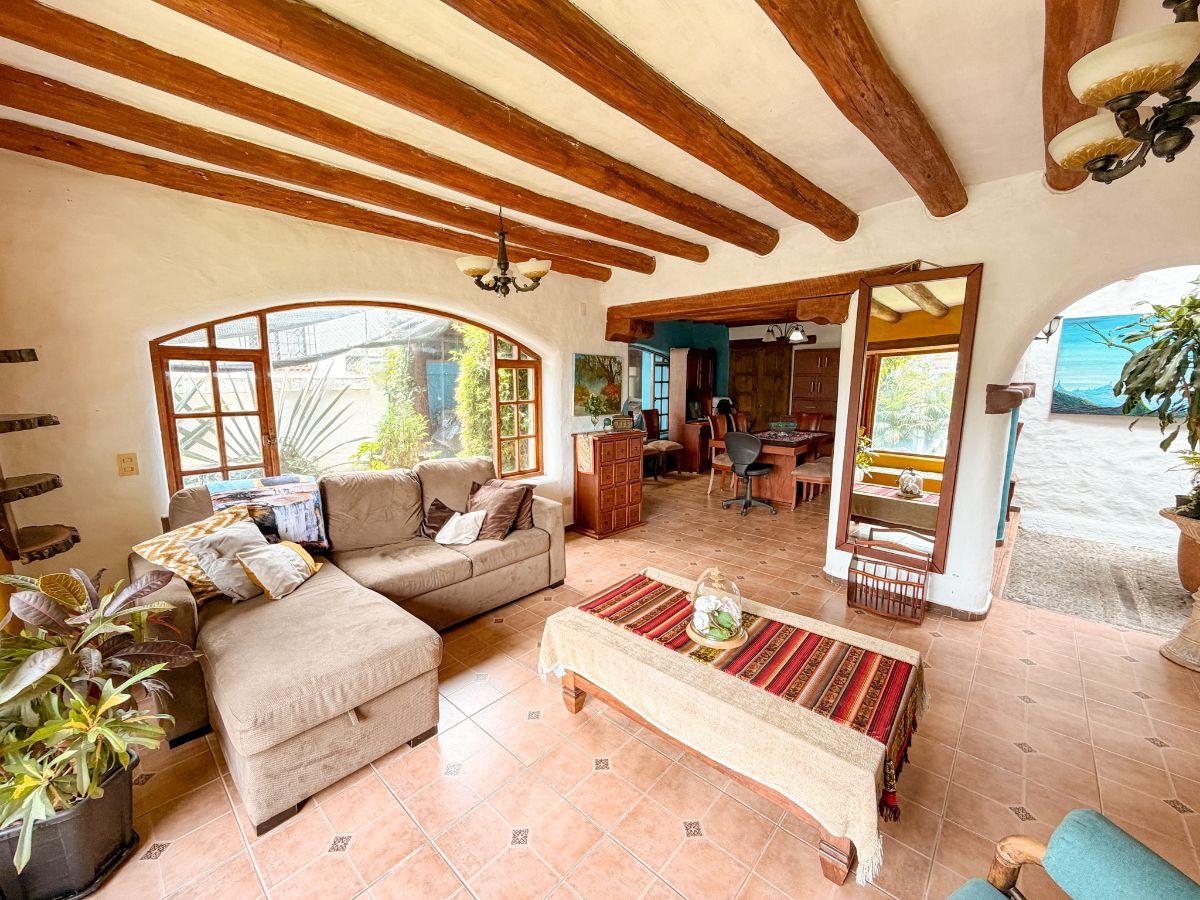 Vendo Amplia Casa Urbanización Los Almendros - Cumbaya — imagen 7