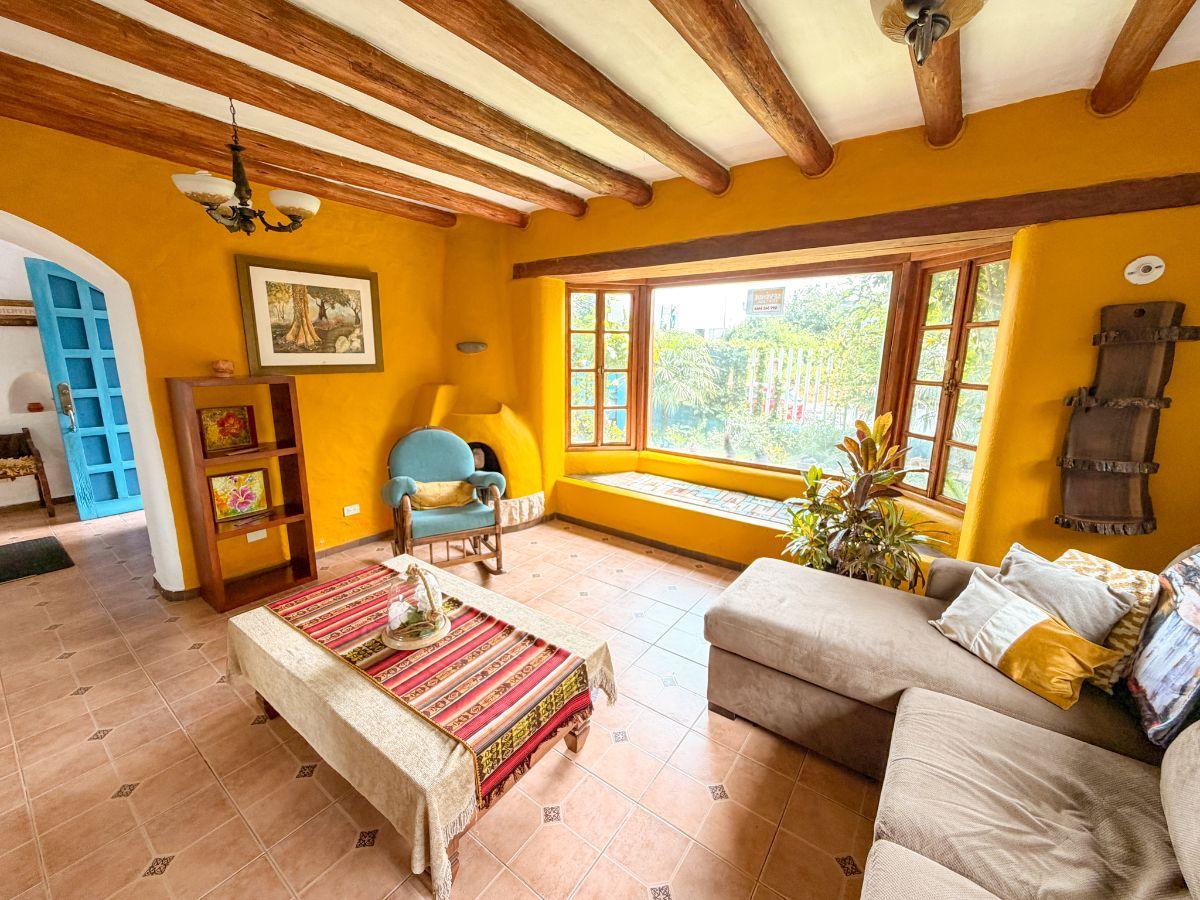Vendo Amplia Casa Urbanización Los Almendros - Cumbaya — imagen 6