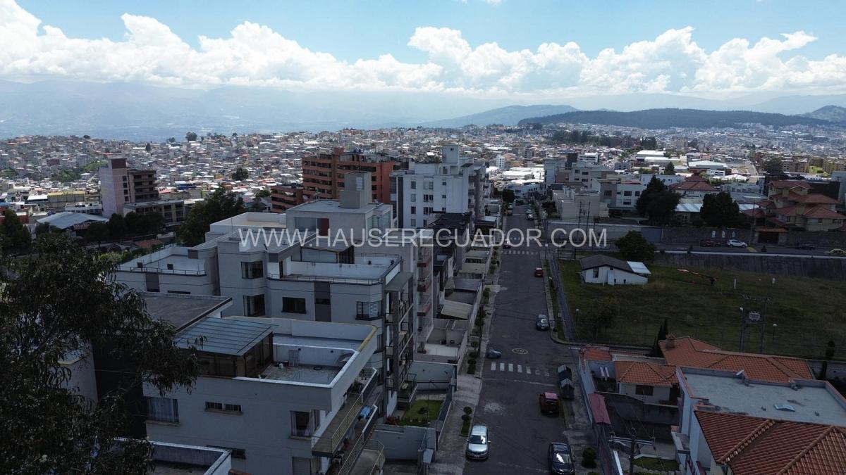 Terreno de 720 m² en Santa Lucia Norte, Dentro de Urbanización con Seguridad 24 Horas — imagen 2