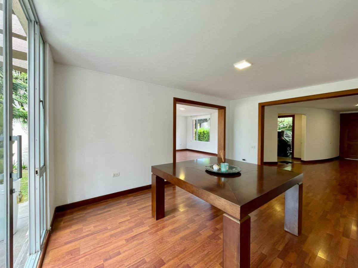 Casa de Venta en Cumbaya Sector Luimbisi — imagen 5