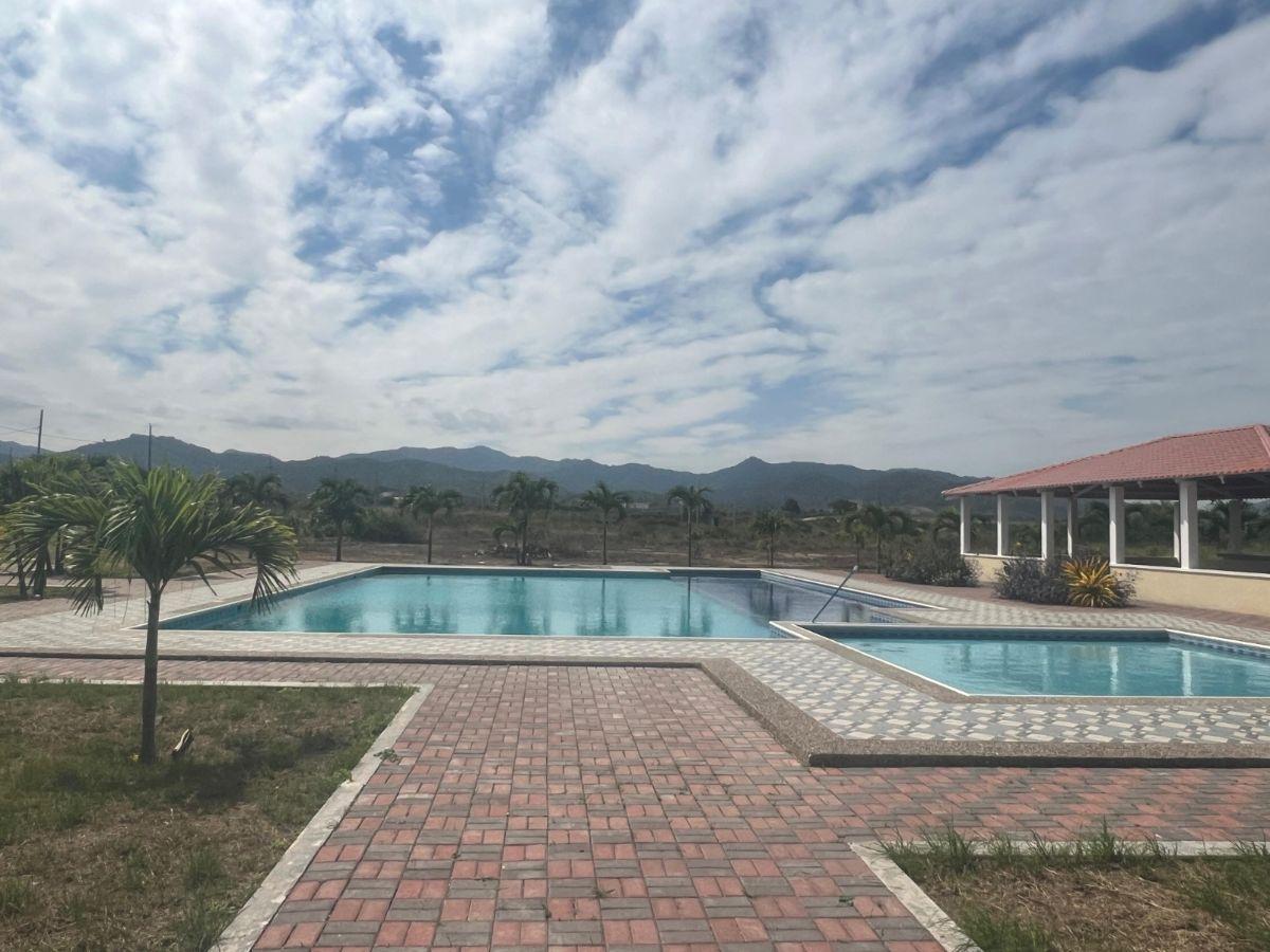 Terreno en Venta – Cayo Beach (Puerto Cayo, Manabí), Manabí — imagen 4