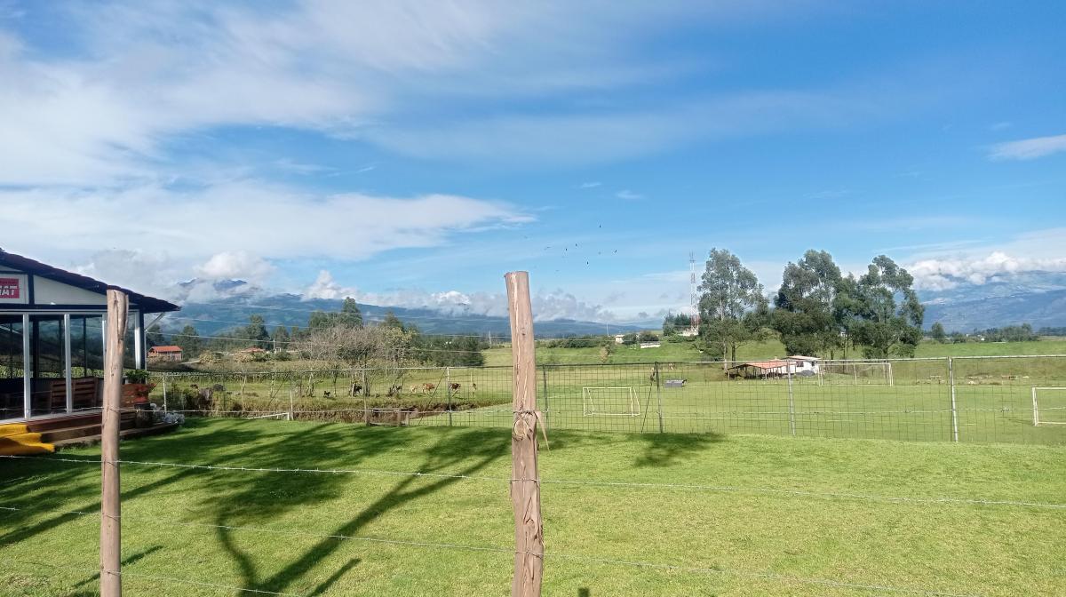 Venta Terreno de 1000 m en San Juan de La Tola - Pintag — imagen 2