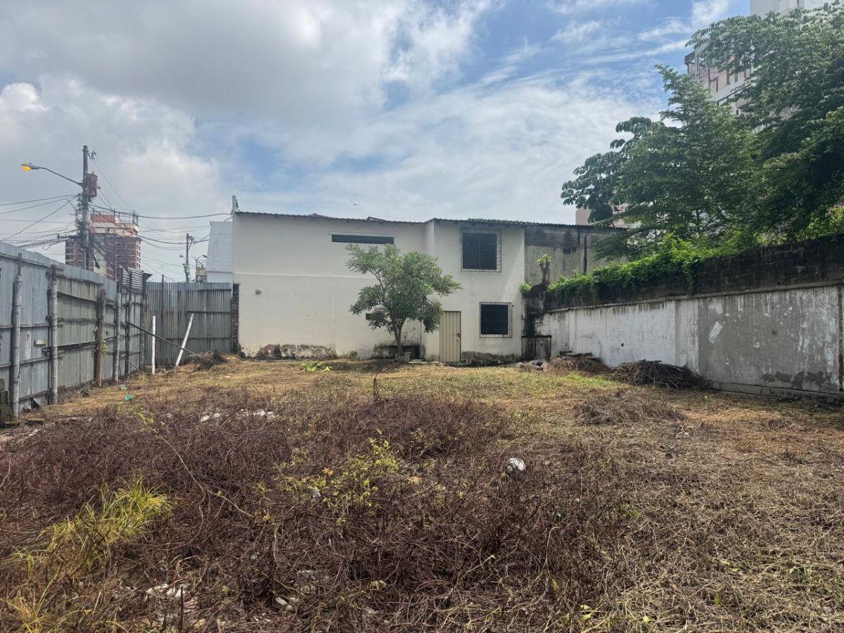 Terreno Esquinero en Carchi y Aguirre, Guayas — imagen 6