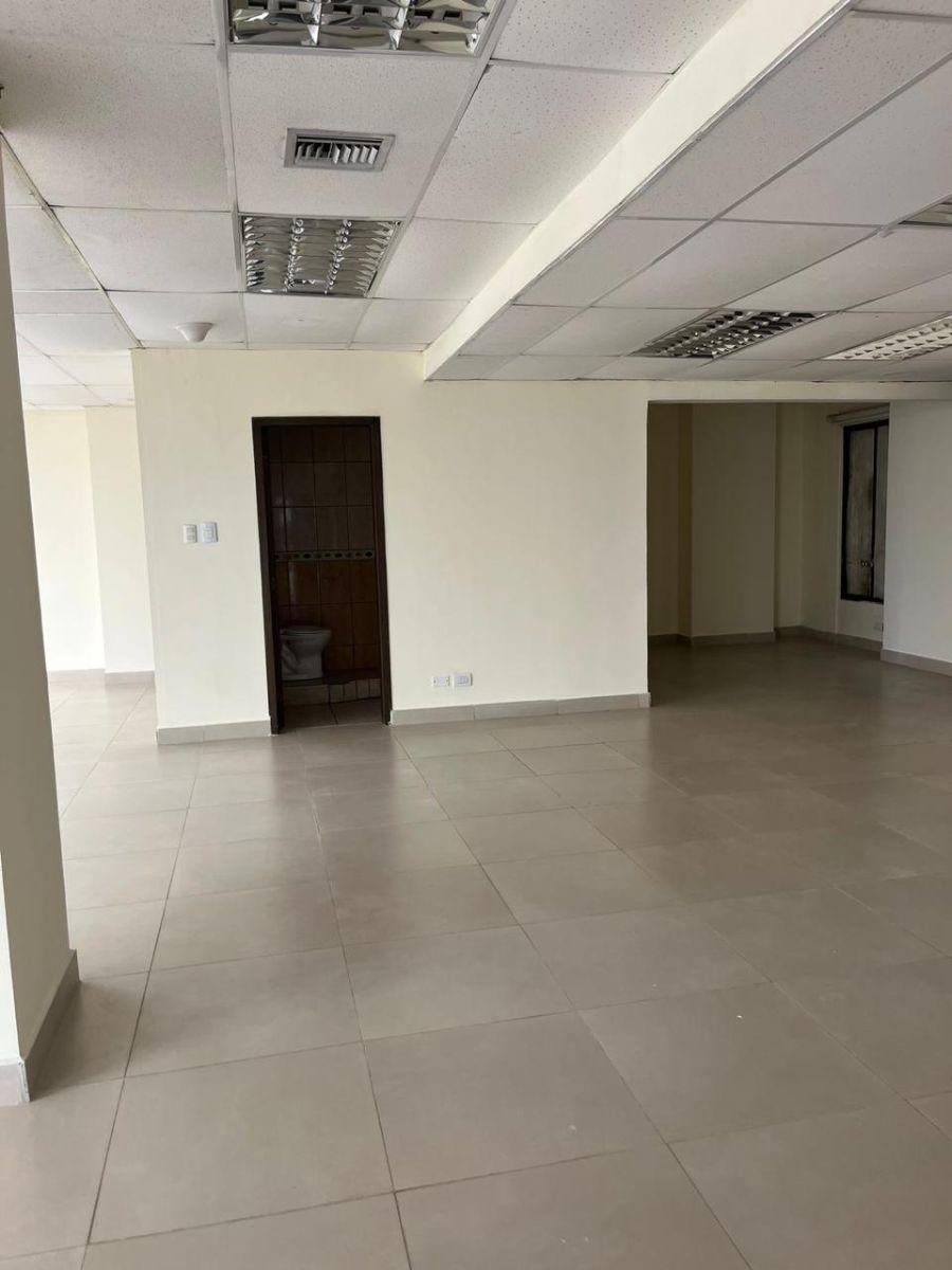 Venta de 2 Oficina Edif. El Marquez, Guayas — imagen 6