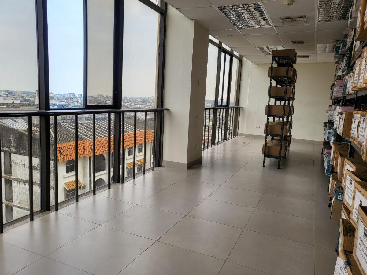 Venta de 2 Oficina Edif. El Marquez, Guayas — imagen 4