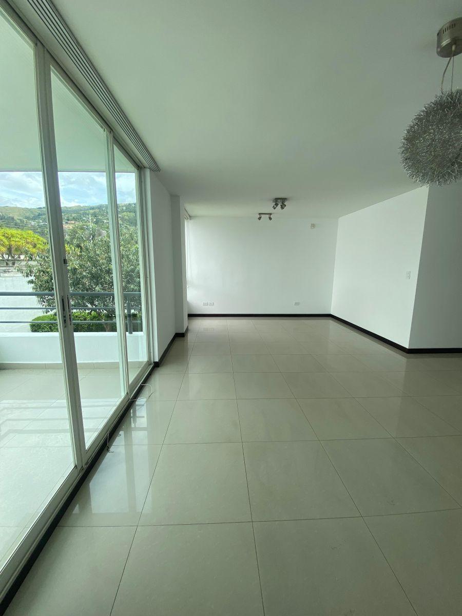 Departamento de 114 m² con 3 Habitaciones en Venta en Tumbaco — imagen 10