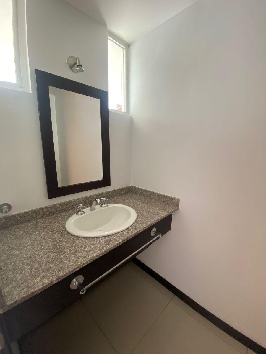 Departamento de 114 m² con 3 Habitaciones en Venta en Tumbaco — imagen 9