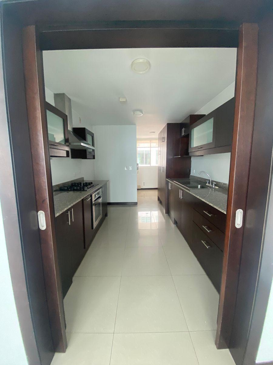 Departamento de 114 m² con 3 Habitaciones en Venta en Tumbaco — imagen 4