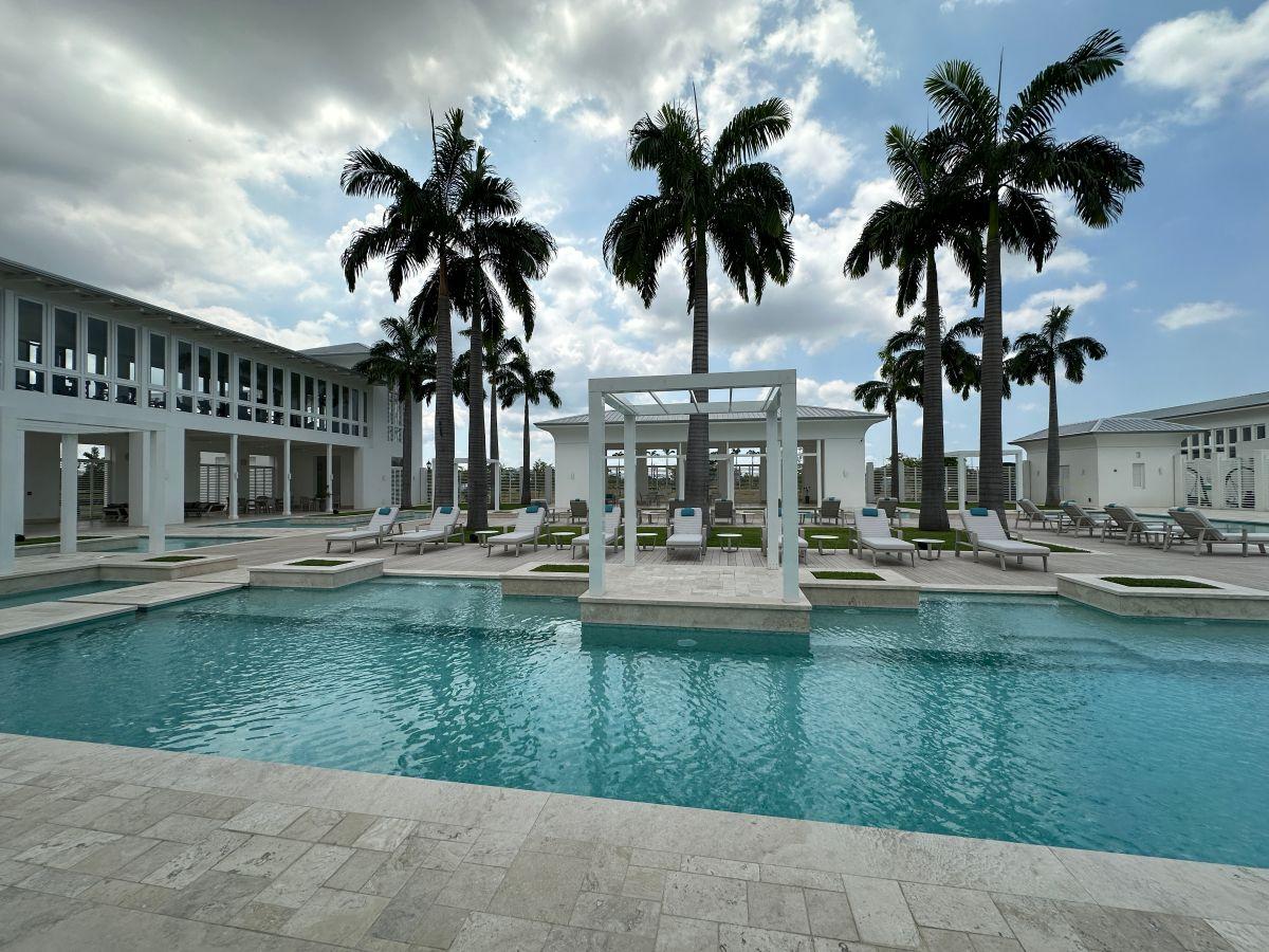 En Venta Terreno Al Lago, en Samborondon Km 8.5 Urbanizacion Parques de Batán, Terrenos Desde 630 m², Guayas — imagen 9