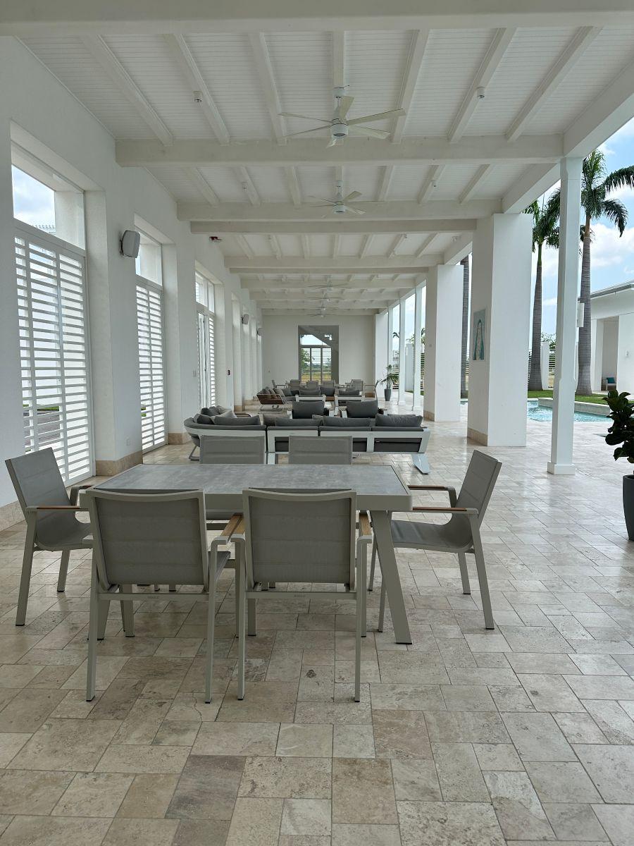 En Venta Terreno Al Lago, en Samborondon Km 8.5 Urbanizacion Parques de Batán, Terrenos Desde 630 m², Guayas — imagen 2
