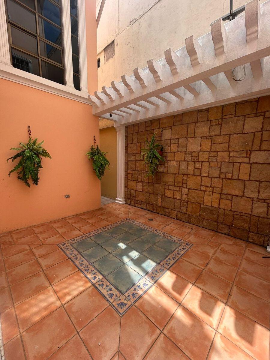 Casa de Venta Ceibos 4 Dorm. Los Girasoles, Guayas — imagen 10