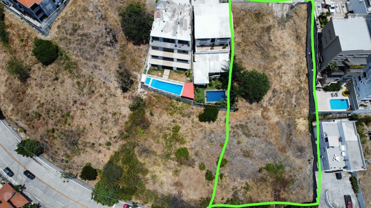 Venta Terreno Residencial 2.259 m² - Urb. Las Cumbres, Los Ceibos, Guayaquil, Guayas — imagen 4
