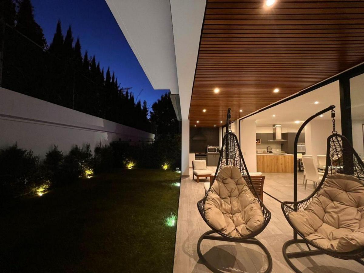 Mv - Puembo - Sector Arrayanes, en Venta Casa 3d 298 m² Utiles — imagen 3