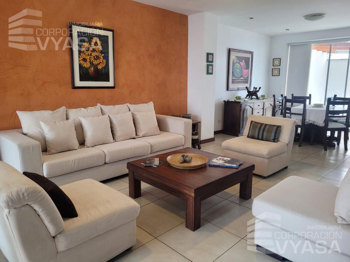 San Juan - Cumbayá, Bonita Casa de Venta de 196 m² de 3 Dorm. — imagen 7