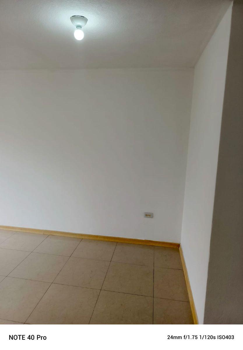 Venta Casa 3 Hab. Conjunto San Francisco Esmeralda Guamaní — imagen 8