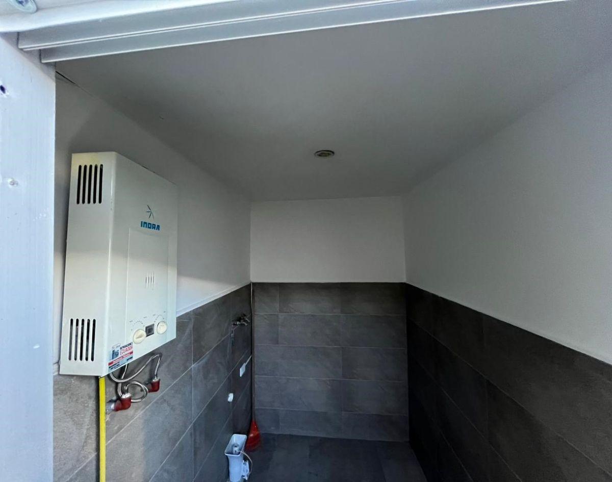Venta Casa Independiente en Nayón Central — imagen 3