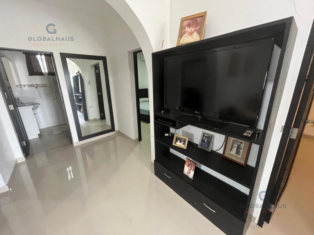 Venta de Casa en Playas, Ciudadela Victoria, 5 Habitaciones m. H, Guayas — imagen 3