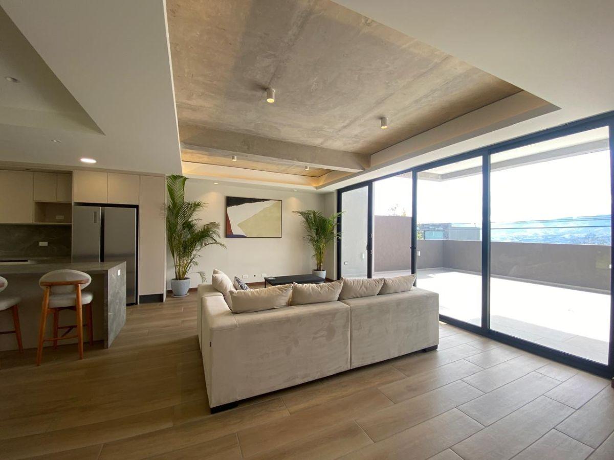 Casa de Lujo de 403 m² con 4 Habitaciones de Venta en Campo Alegre — imagen 7