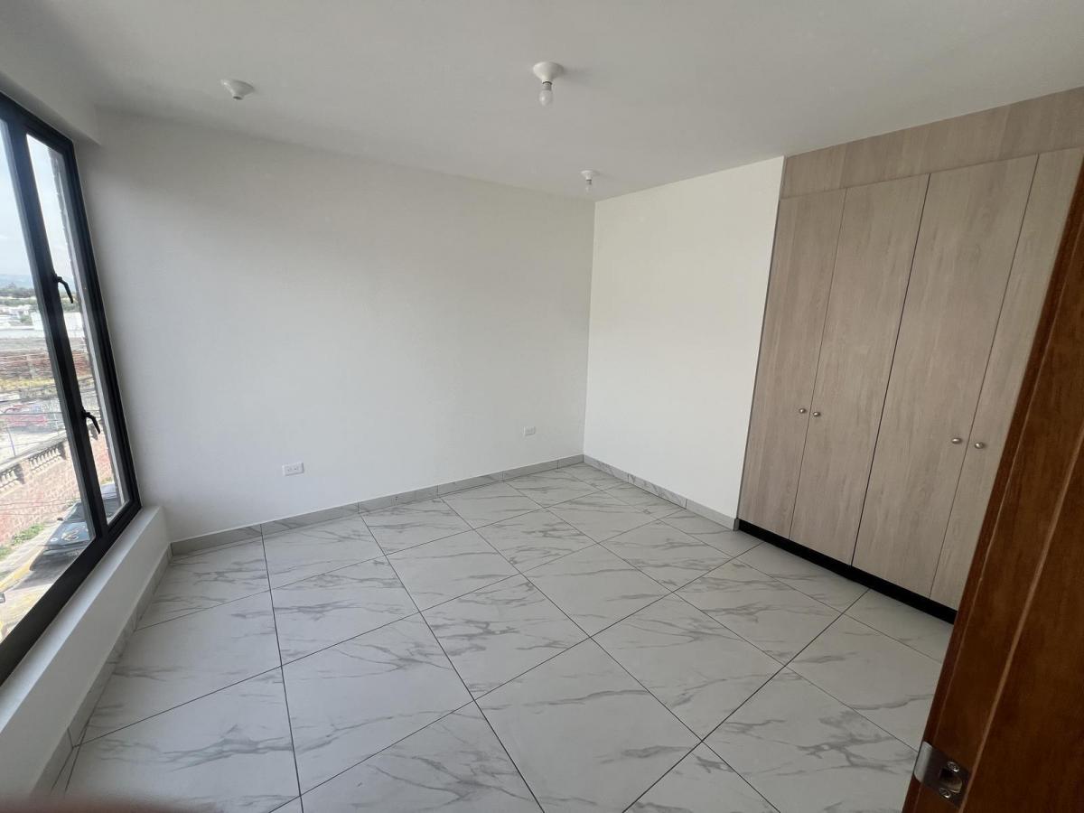 Deparenta Departamento en Cumbaya Sector Plazacumbaya — imagen 10