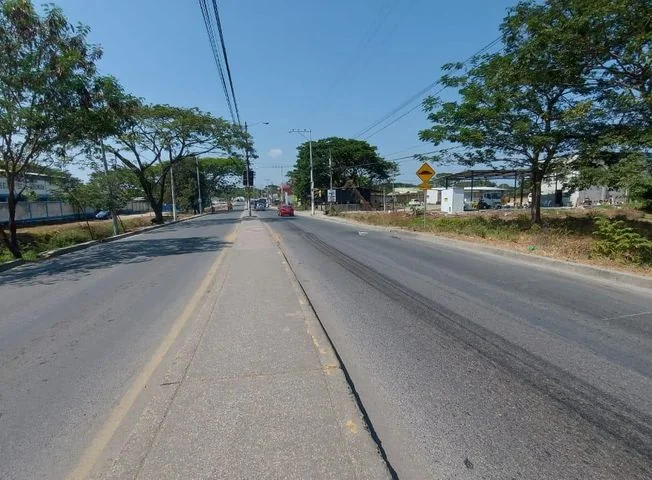 Terreno en venta en Via A La Costa — imagen 2