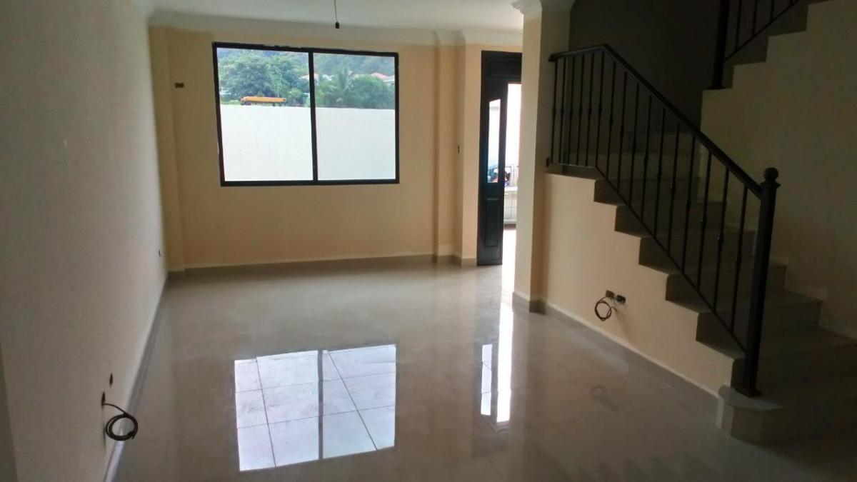 Casa de Venta Urb. Condado de Vicolinci, por Estrenar de 5 Dorm.. Guayas — imagen 10