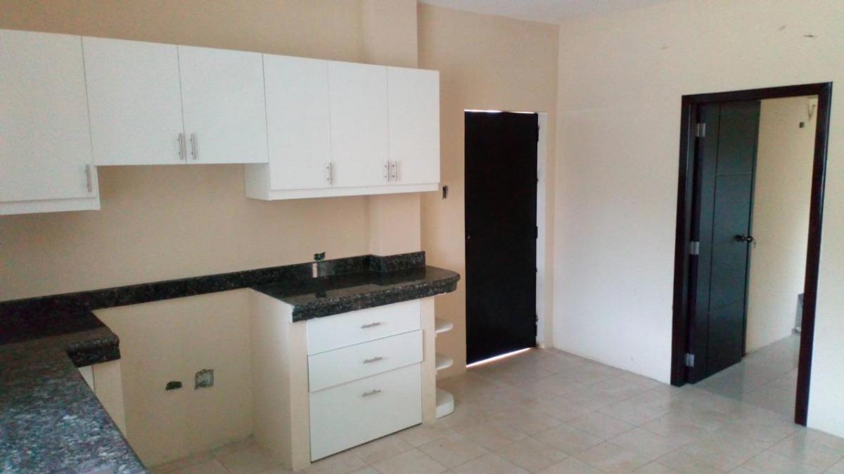 Casa de Venta Urb. Condado de Vicolinci, por Estrenar de 5 Dorm.. Guayas — imagen 6
