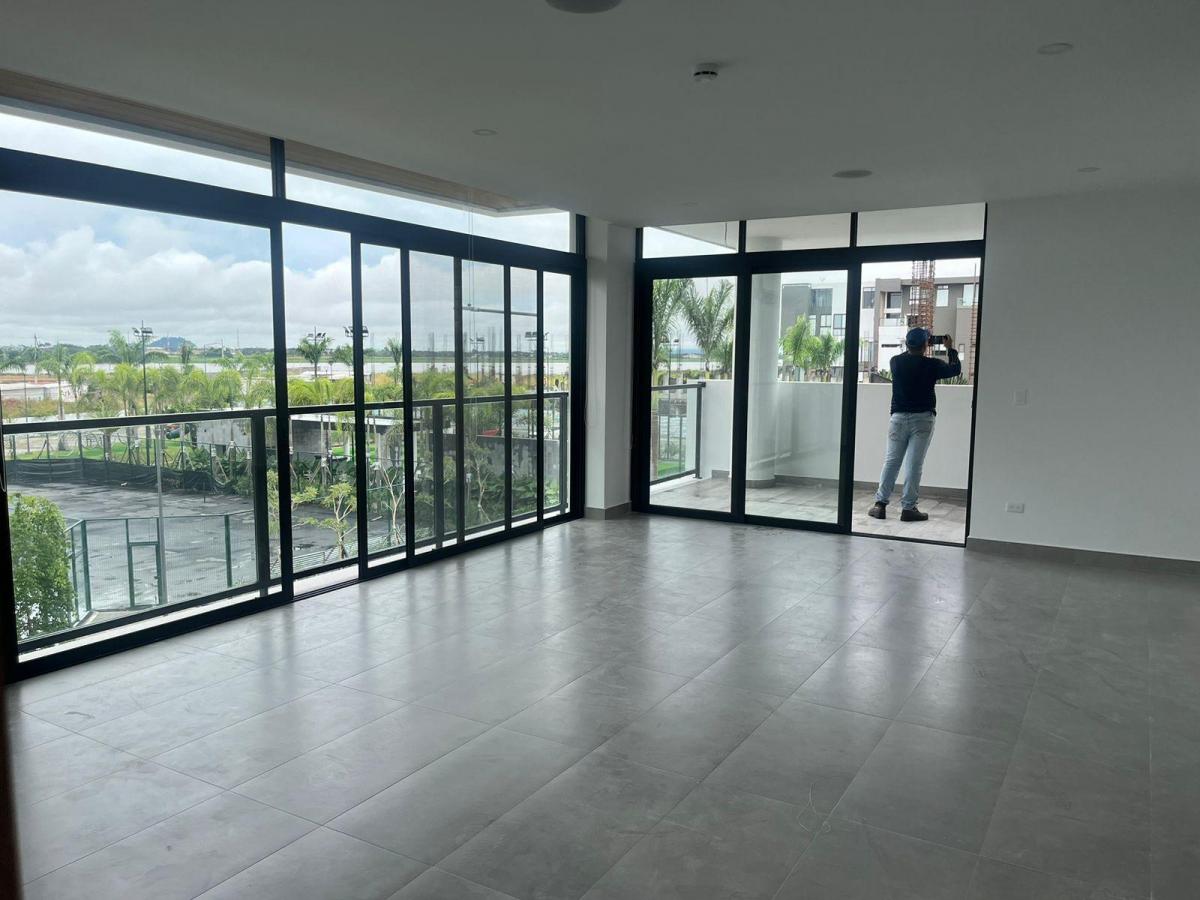 Icon Bay Departamento 3 Dorm. Balcon, Guayas — imagen 9