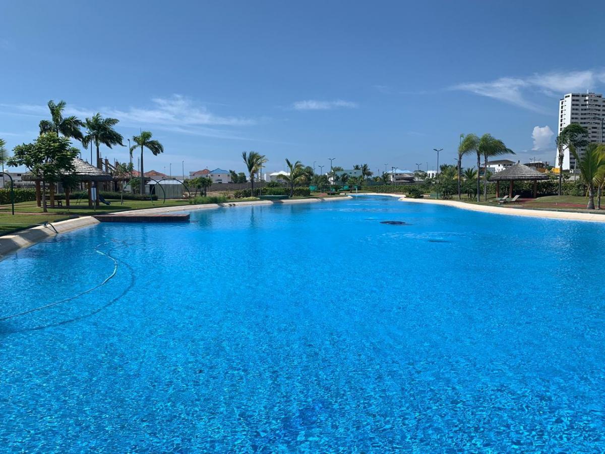Terrenos en Venta en Urbanización Privada Marenostro (Antes de Punta Blanca). Provincia de Santa Elena — imagen 2