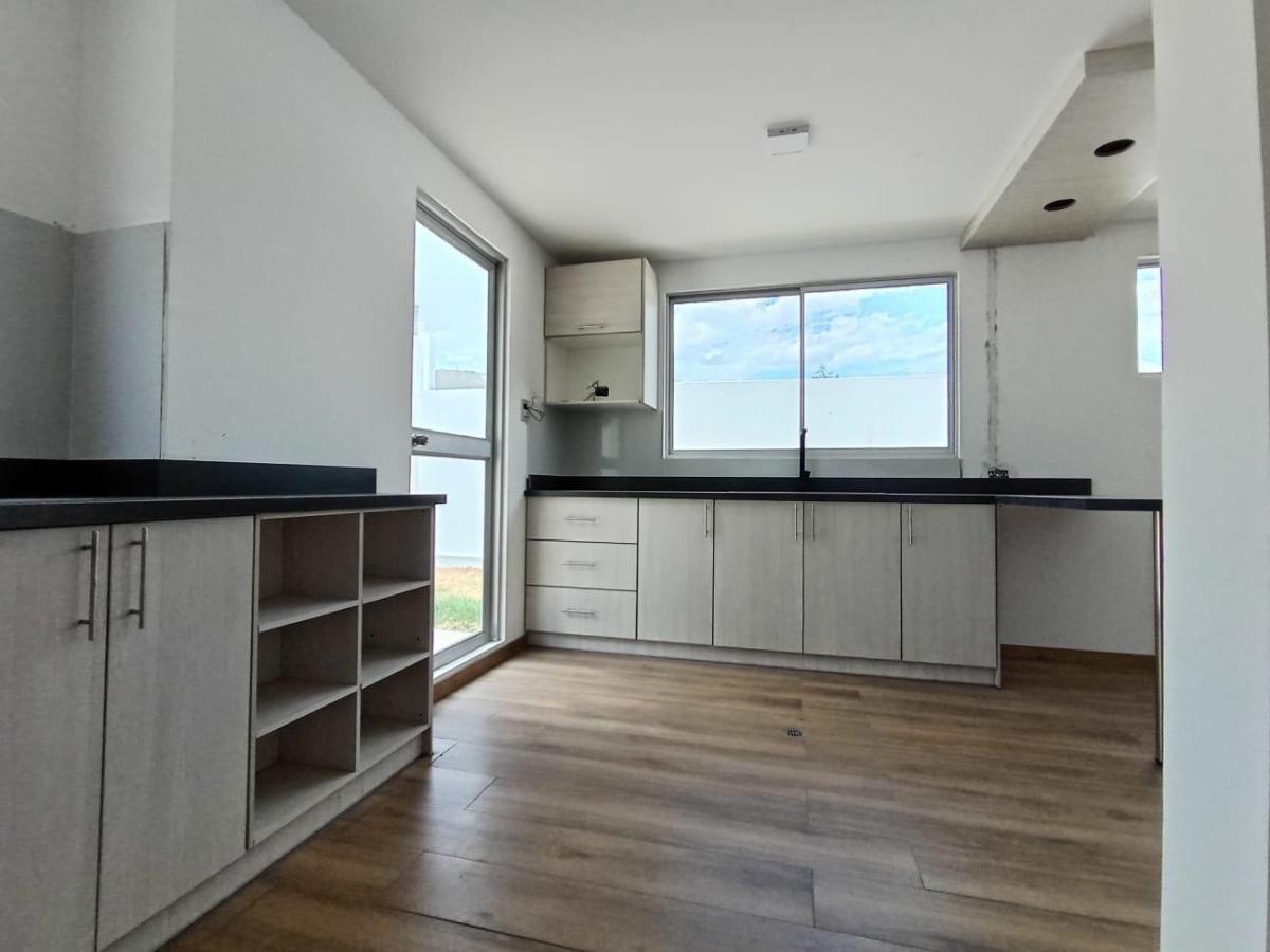 Venta Linda Casa en La Pampa Cerca Al Club de La Liga — imagen 4